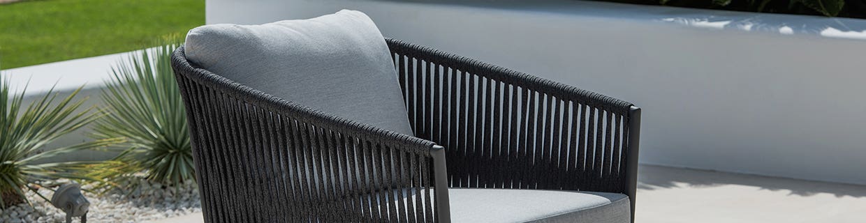 Lounge Chairs Lounge Chairs